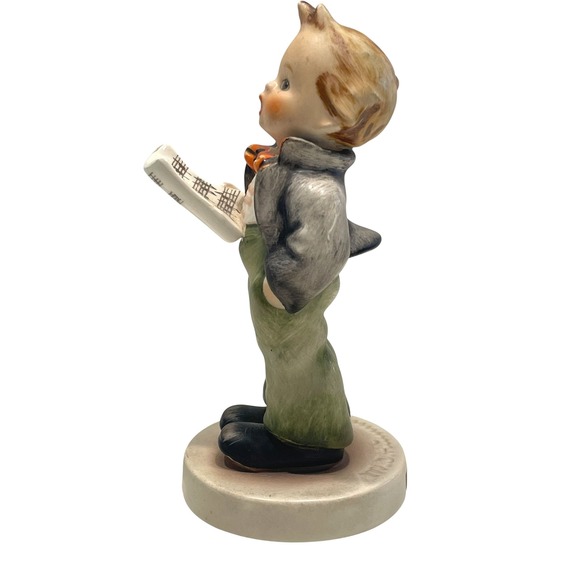 Hummel Goebel Soloist 135‎ W Germany 4 3/4" TMK 6 Sheet Music Singer Singing - Picture 2 of 5